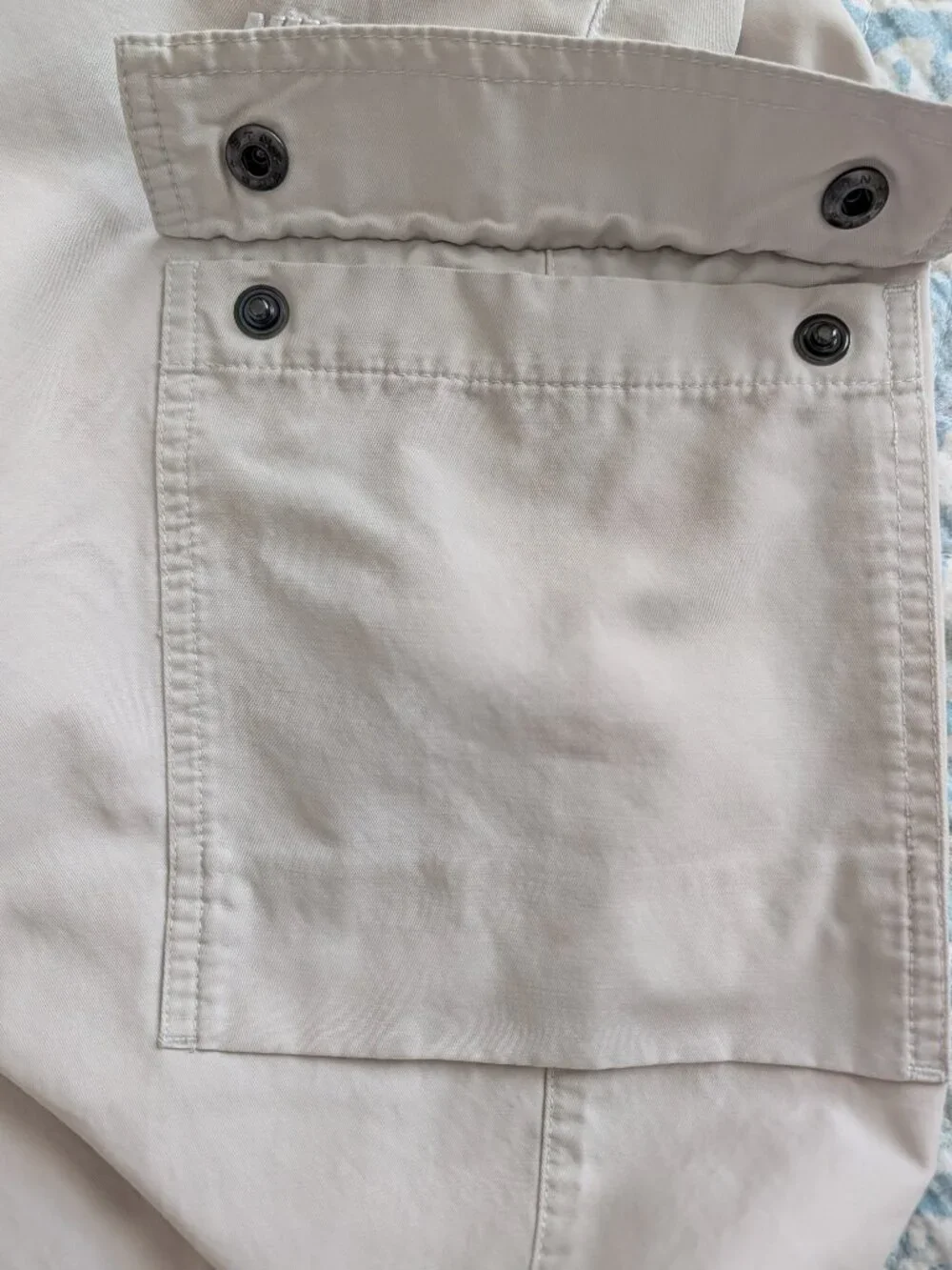 Nike Women's Sportswear Everything Wovens Mid-Rise Cargo Pants XXL (35x29) Cream